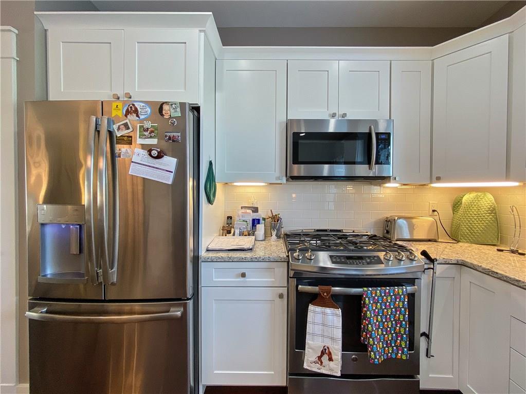 2113 Ridge Road Monaca, PA 15061 - Photo 4 of 22 Gallery Image 4