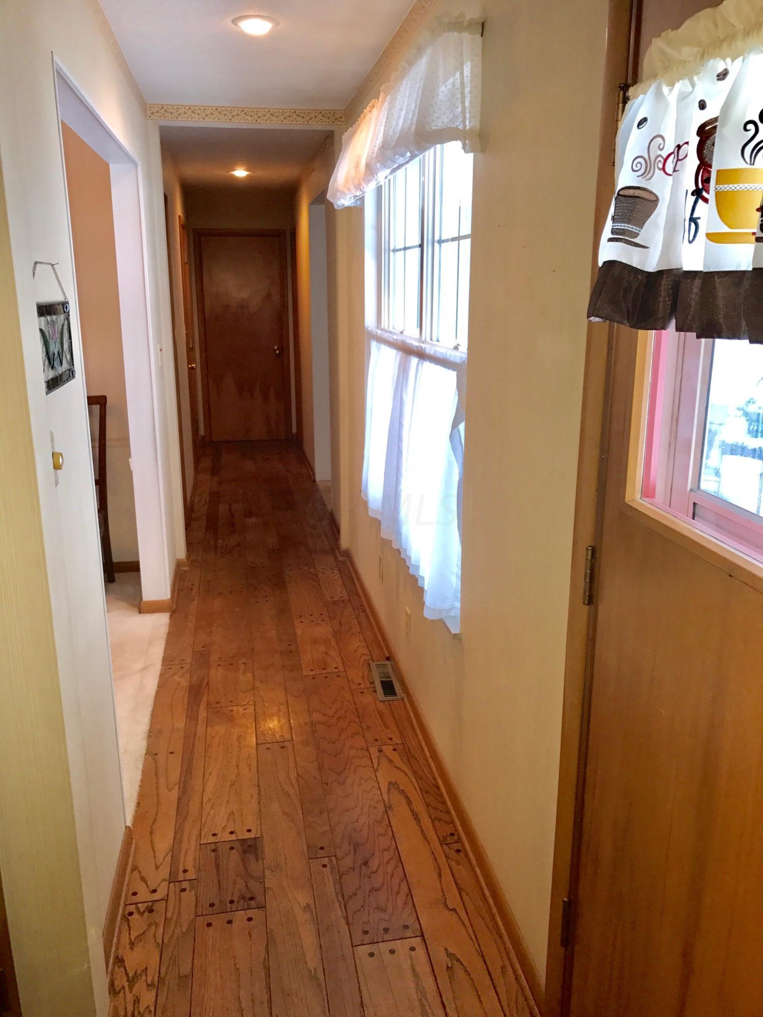 3144 Eastwick Road Columbus, OH 43232 - Photo 8 of 26 Gallery Image 8