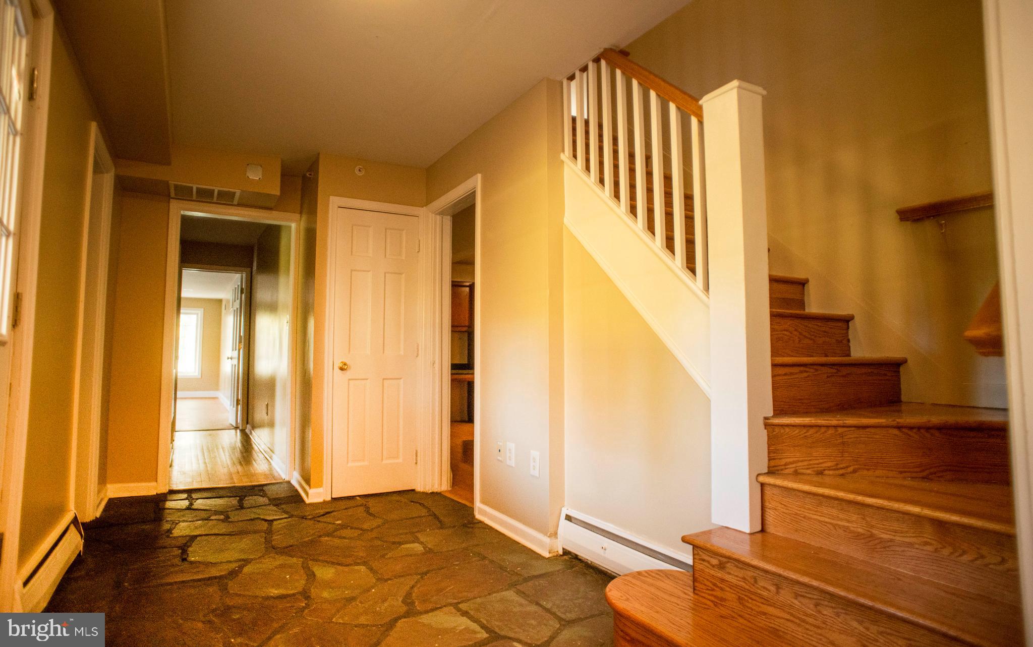 2706 Wayland Road Berwyn, PA 19312 - Photo 6 of 22 Gallery Image 6