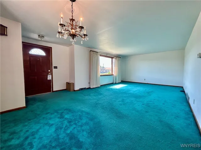 $2,000 | 18 Mary Lou Lane, Cheektowaga, NY 14043