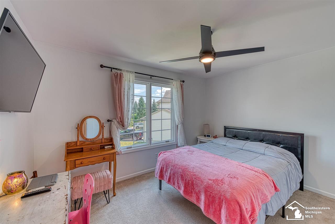 606 Ridge Point Drive Dundee, MI 48131 - Photo 22 of 43