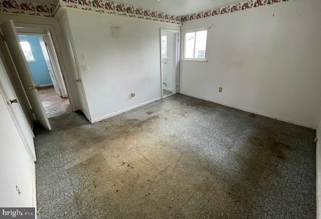 1408 Glenwilde Road Baltimore, MD 21228 - Photo 11 of 17 Gallery Image 11