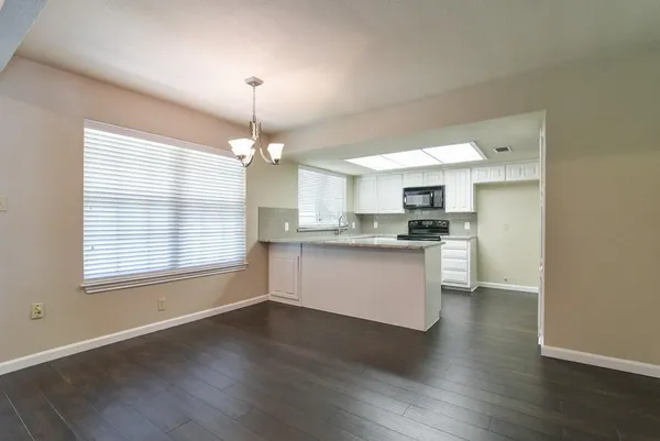 $2,225 | 1808 Overbrook Drive, Arlington, TX 76014