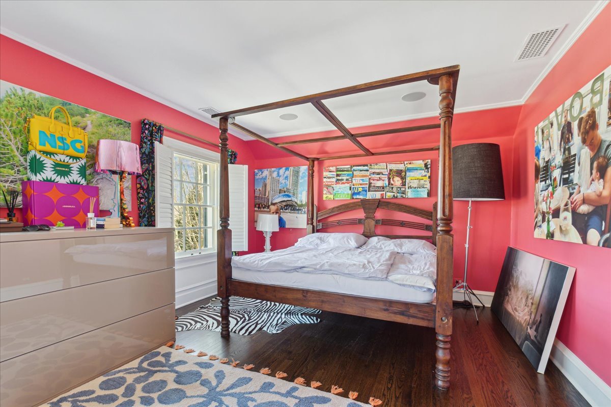 1320 Elm Tree Road Lake Forest, IL 60045 - Photo 29 of 52 a bed room with a bed and a window