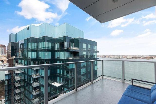$2,560,000 | 50 Liberty Drive, Unit PH1J, Boston, MA 02210
