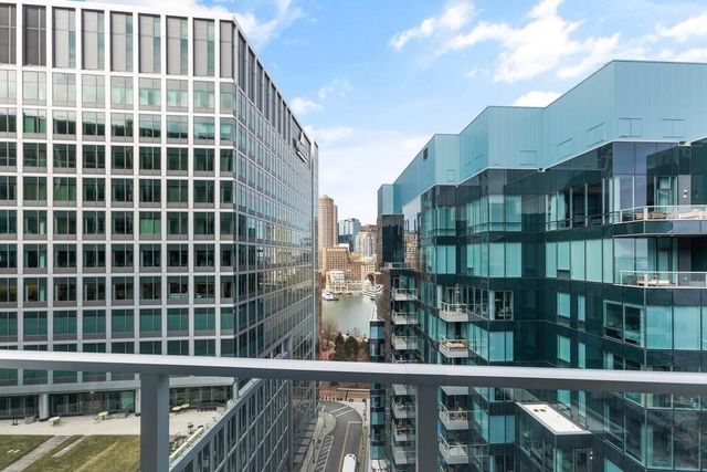 $2,560,000 | 50 Liberty Drive, Unit PH1J, Boston, MA 02210