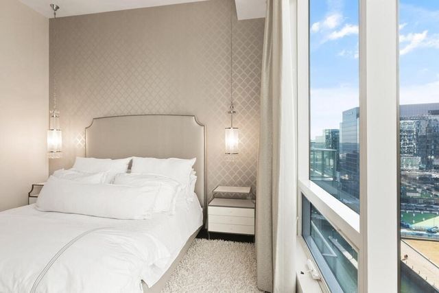 $2,560,000 | 50 Liberty Drive, Unit PH1J, Boston, MA 02210