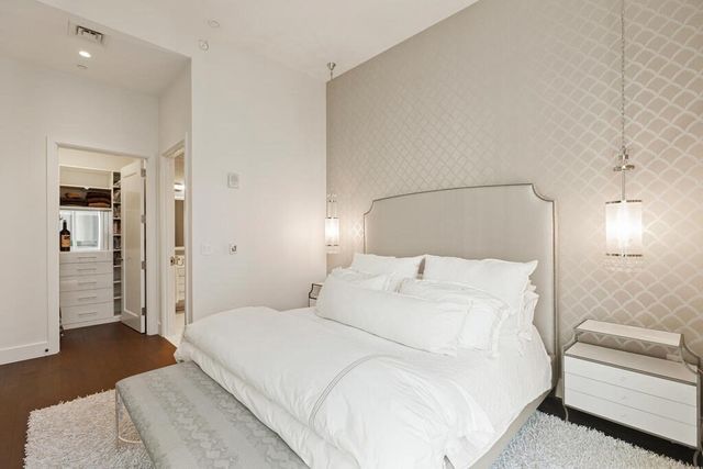 $2,560,000 | 50 Liberty Drive, Unit PH1J, Boston, MA 02210