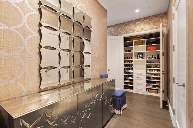 $2,560,000 | 50 Liberty Drive, Unit PH1J, Boston, MA 02210