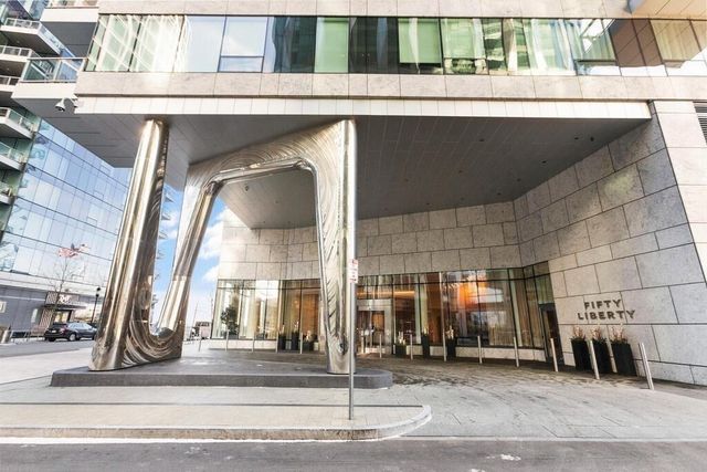 $2,560,000 | 50 Liberty Drive, Unit PH1J, Boston, MA 02210