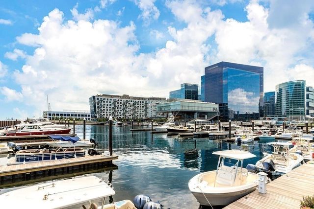 $2,560,000 | 50 Liberty Drive, Unit PH1J, Boston, MA 02210