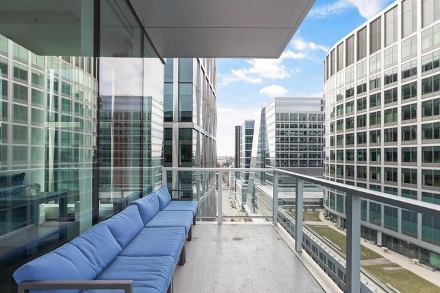 $2,560,000 | 50 Liberty Drive, Unit PH1J, Boston, MA 02210