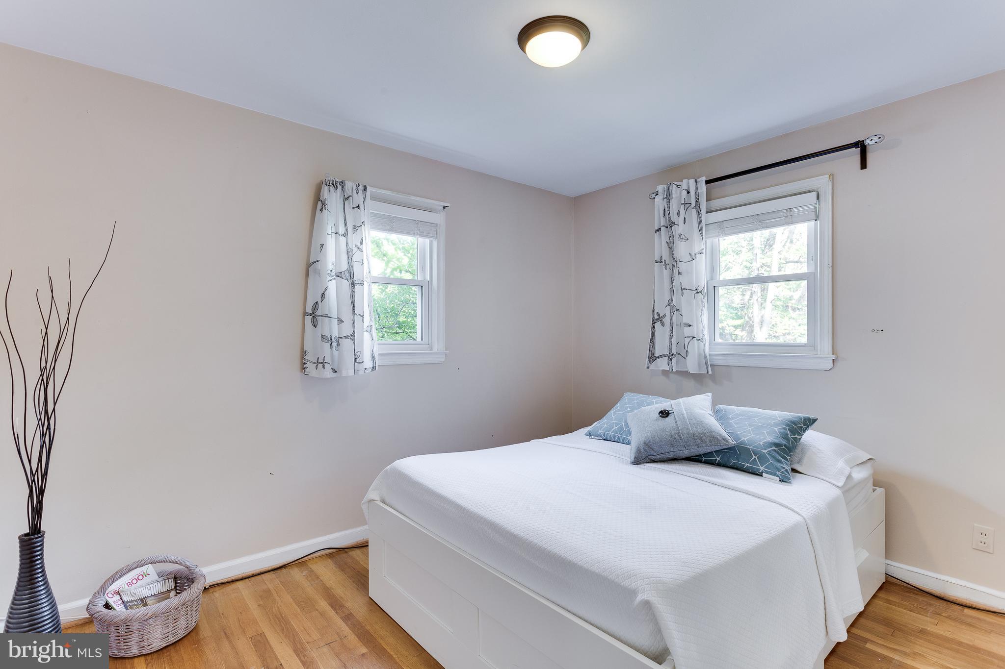 1705 Lansdowne Way Silver Spring, MD 20910 - Photo 14 of 28 Bedroom