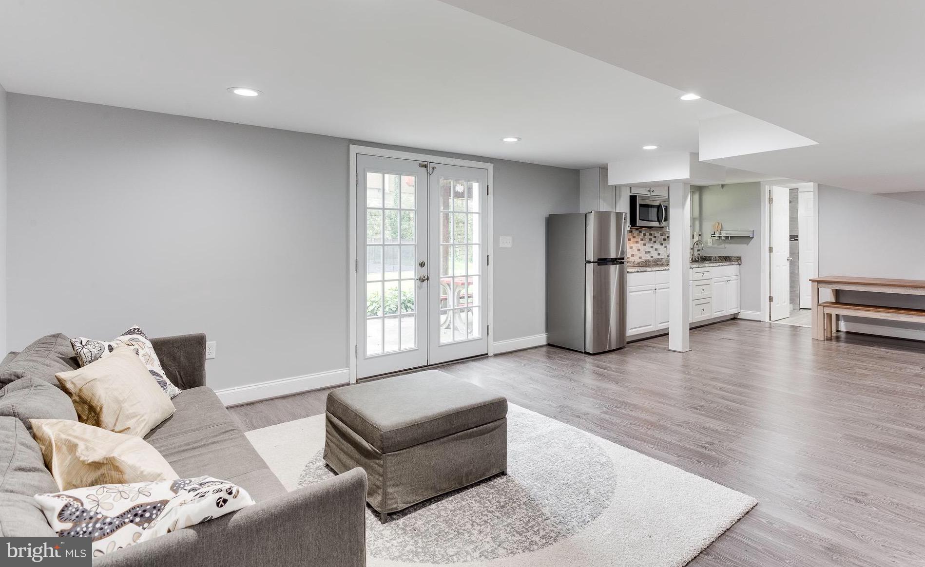 1705 Lansdowne Way Silver Spring, MD 20910 - Photo 22 of 28 Interior (General)