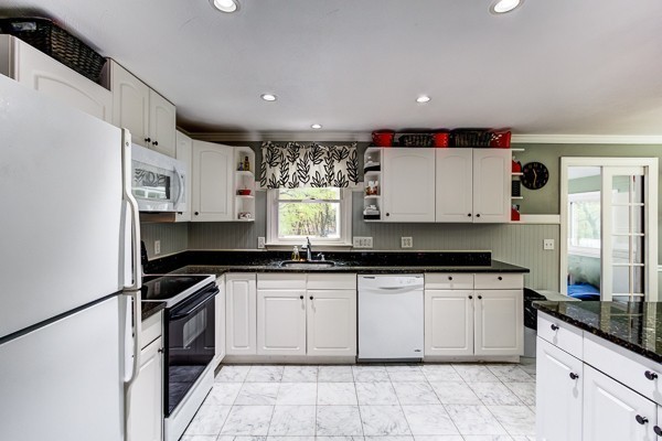 20 Webster Road Ashland, MA 01721 - Photo 6 of 25 Gallery Image 6