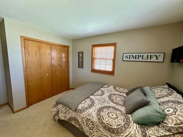 $289,000 | 102 Colony Drive, Karlstad, MN 56732