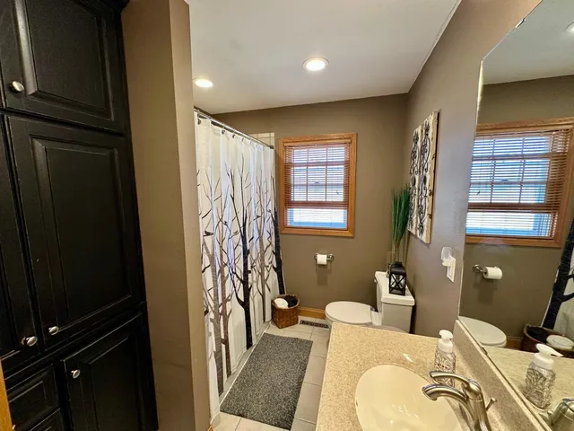 $289,000 | 102 Colony Drive, Karlstad, MN 56732