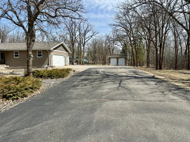 $289,000 | 102 Colony Drive, Karlstad, MN 56732