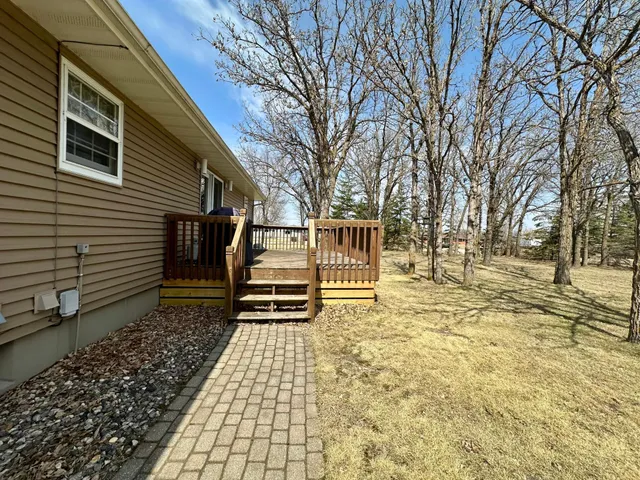 $289,000 | 102 Colony Drive, Karlstad, MN 56732
