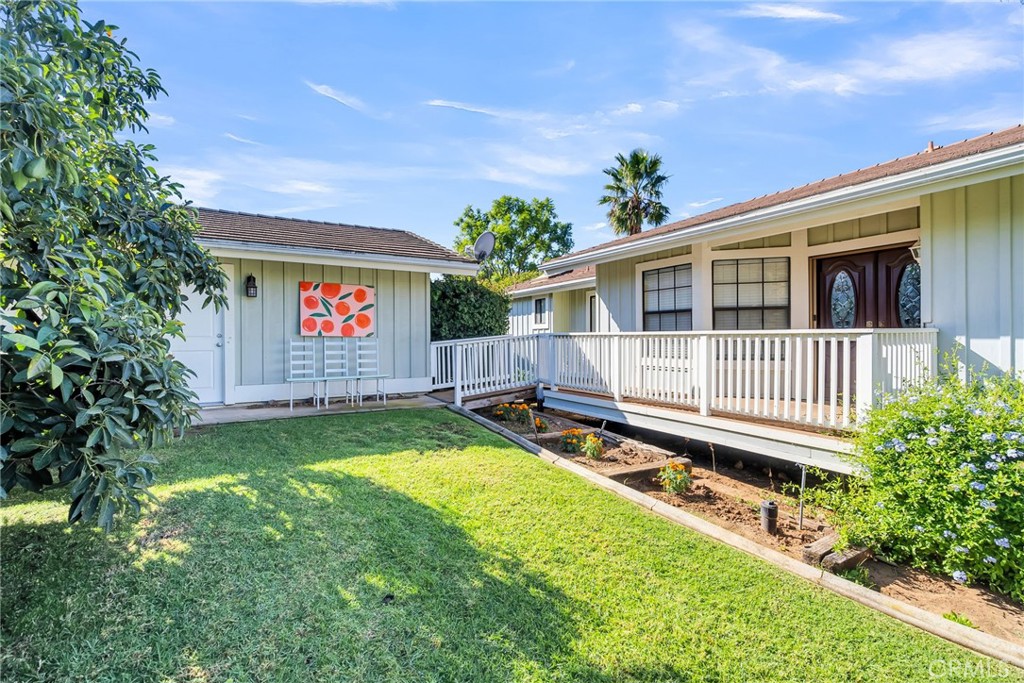 10651 Orchard View Lane Riverside, CA 92503 - Photo 26 of 35 a view of a house with backyard and sitting area