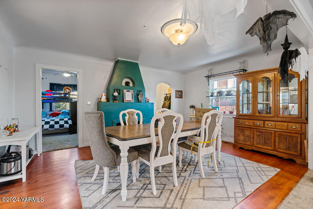 2410 Barge Street Yakima, WA 98902 - Photo 9 of 22 2410BargeSt-8