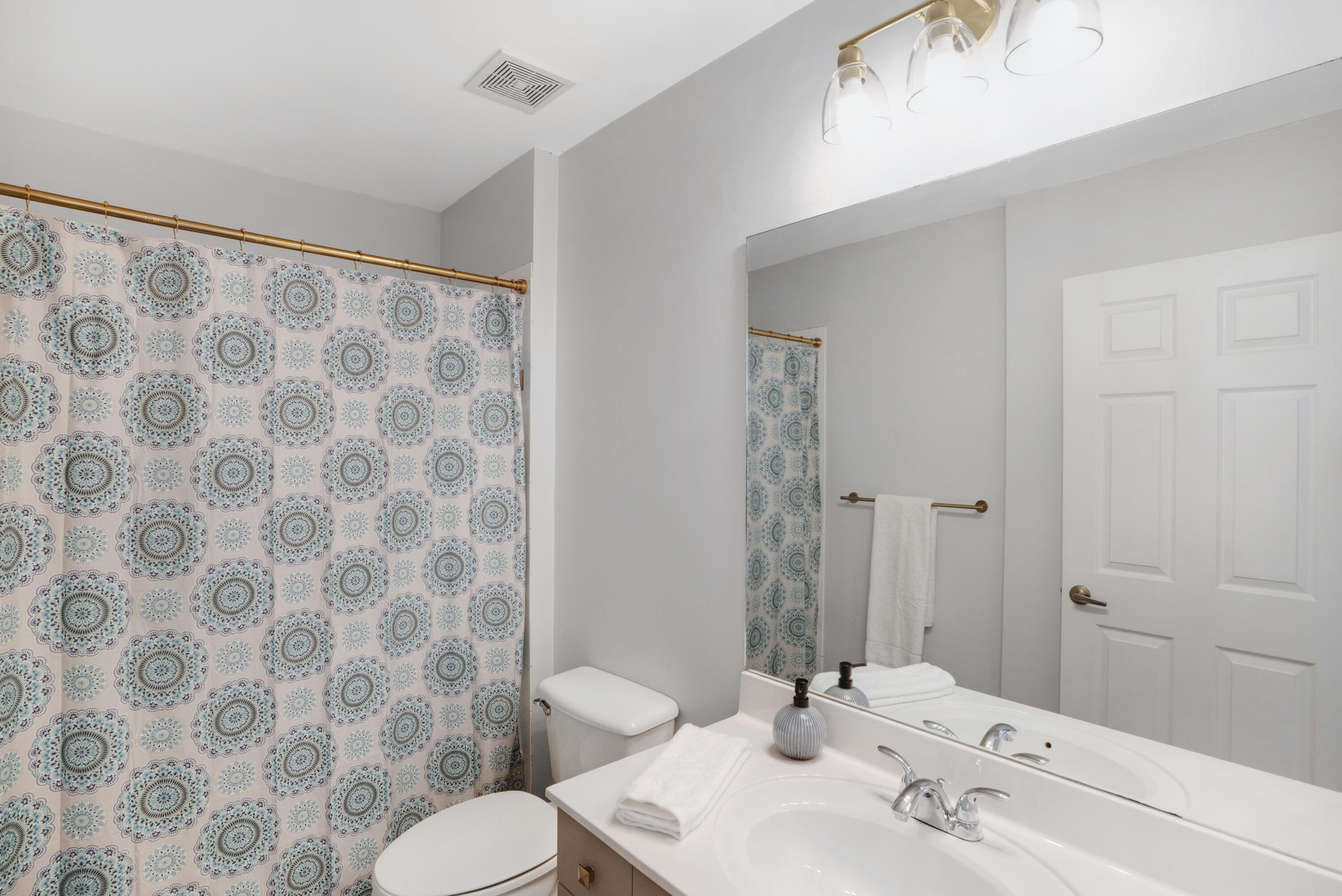 2444 Southeast Springtree Place Stuart, FL 34997 - Photo 20 of 30 DSC09292_3_4