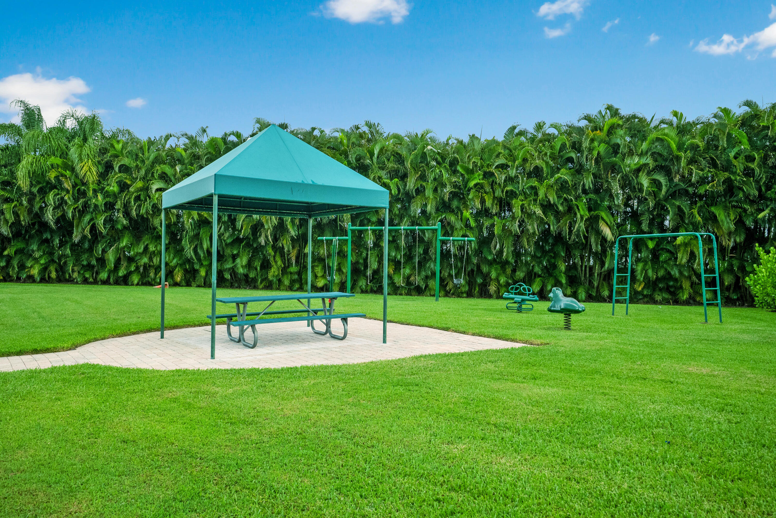 2444 Southeast Springtree Place Stuart, FL 34997 - Photo 29 of 30 DSC09357