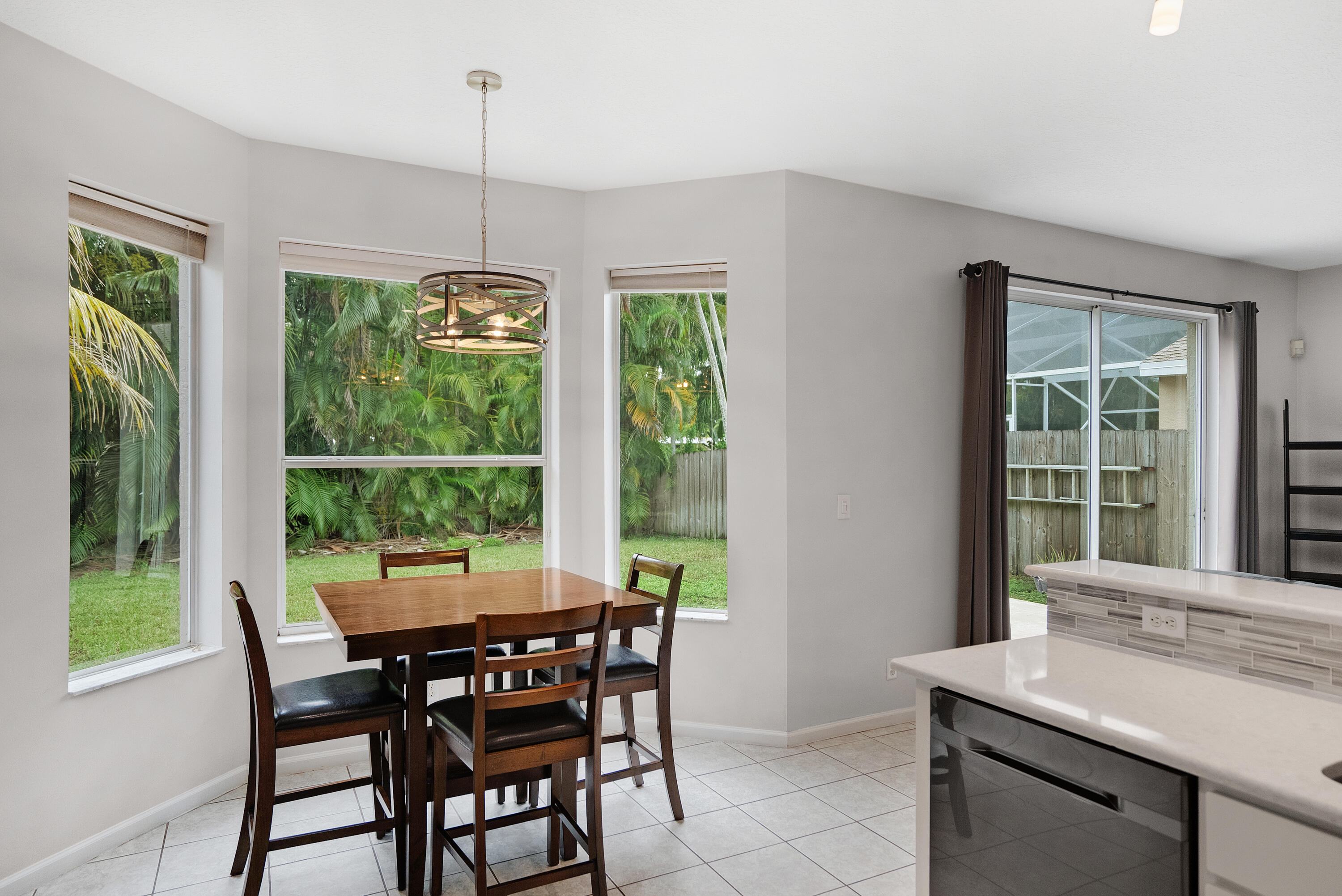 2444 Southeast Springtree Place Stuart, FL 34997 - Photo 10 of 30 DSC09234_5_6