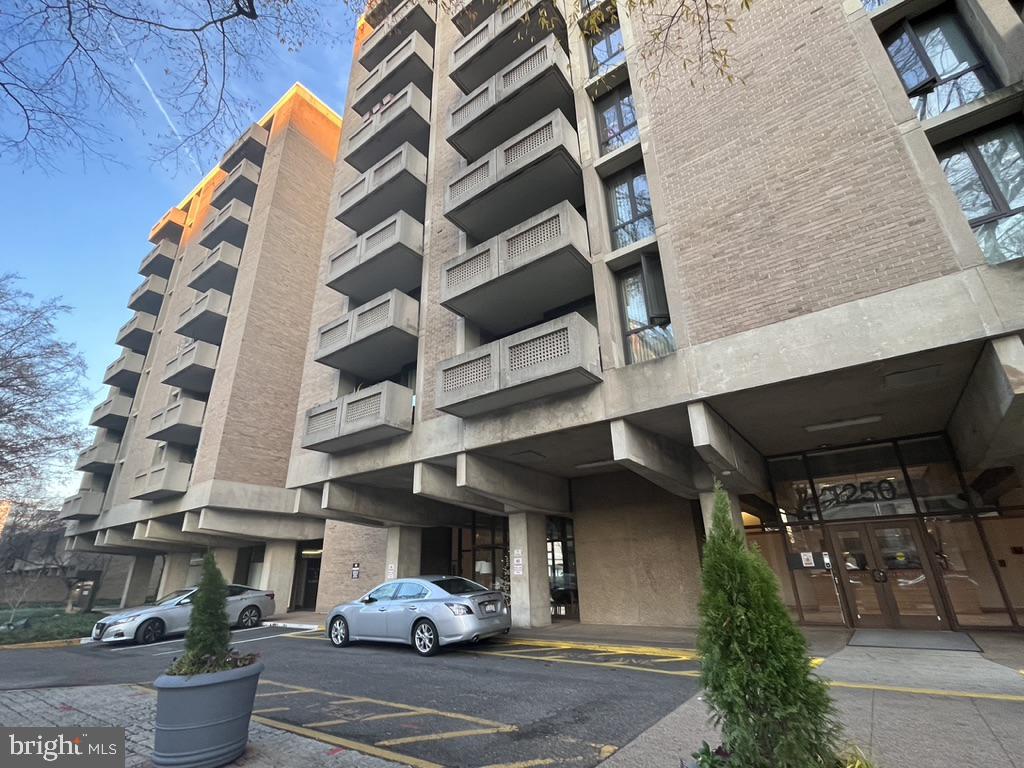 1250 4th Street Southwest, Unit W112 Washington, DC 20024 - Photo 1 of 19