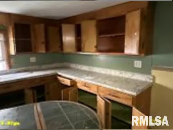 $30,000 | 2 North McBride Road, Ava, IL 62907