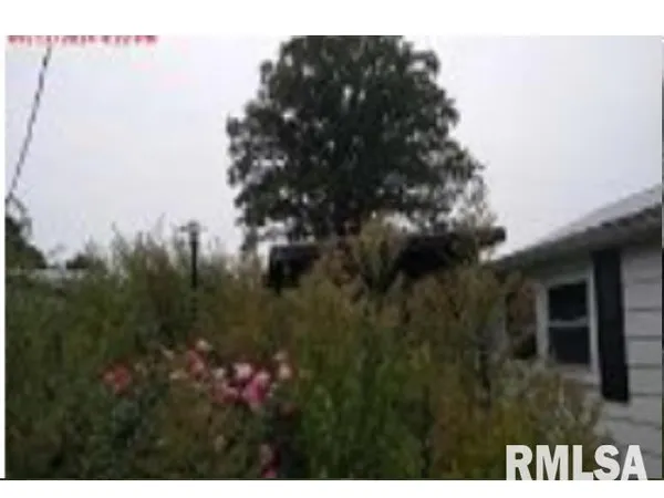 $30,000 | 2 North McBride Road, Ava, IL 62907