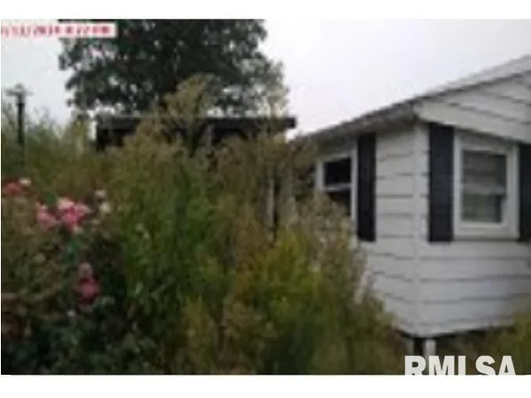 $30,000 | 2 North McBride Road, Ava, IL 62907