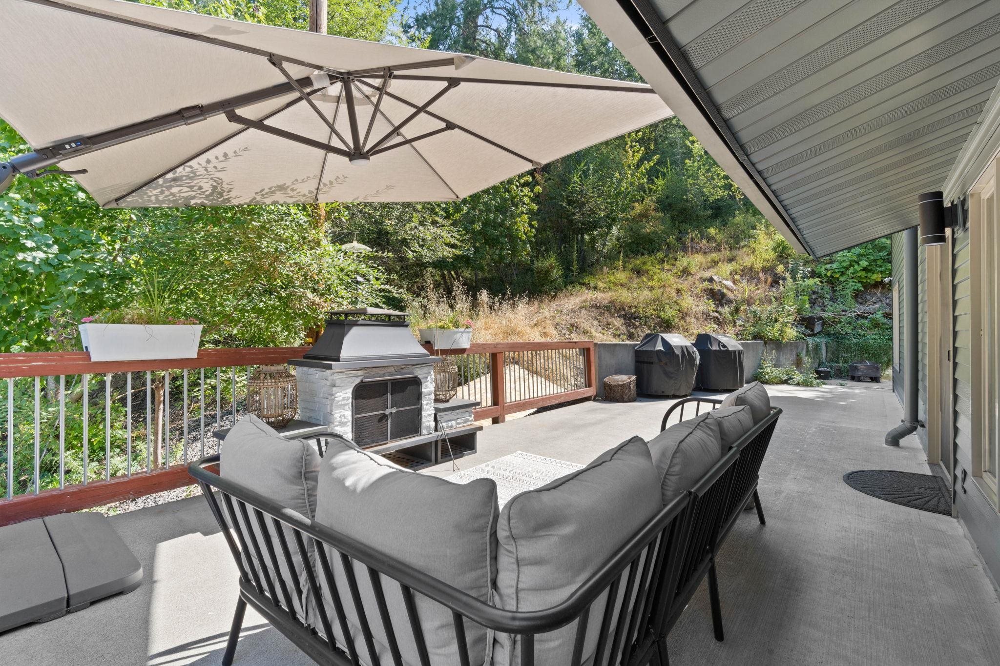 1044 West Kidd Island Road Coeur D'Alene, ID 83814 - Photo 37 of 39