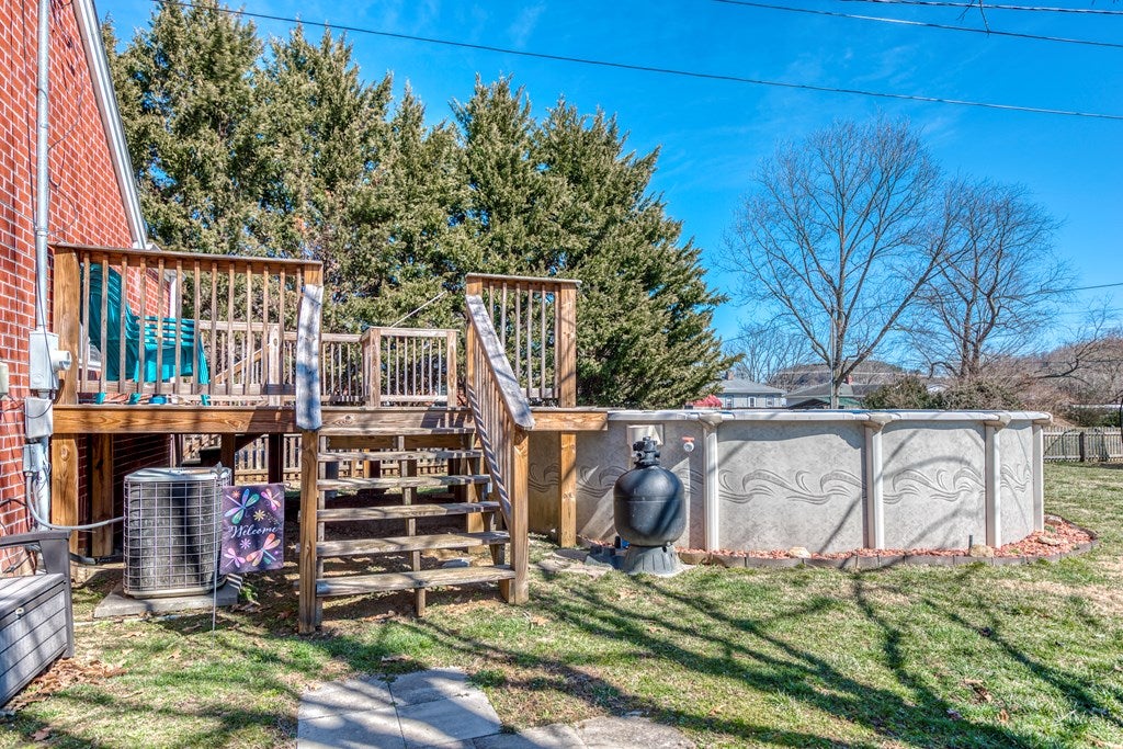 1302 Old Stage Road Chilhowie, VA 24319 - Photo 7 of 26 Gallery Image 7
