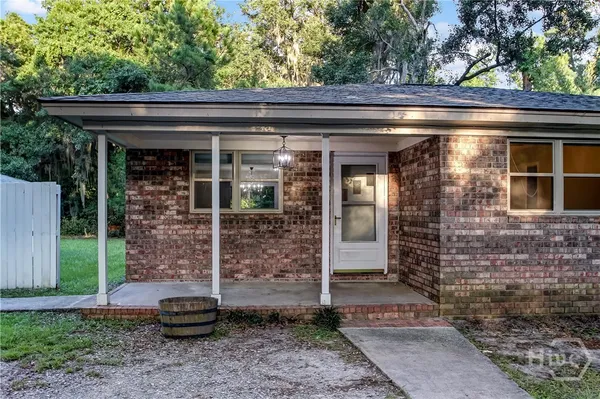 $1,800 | 8618 Ferguson Avenue, Savannah, GA 31406