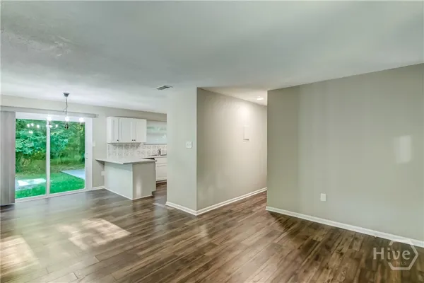 $1,800 | 8618 Ferguson Avenue, Savannah, GA 31406