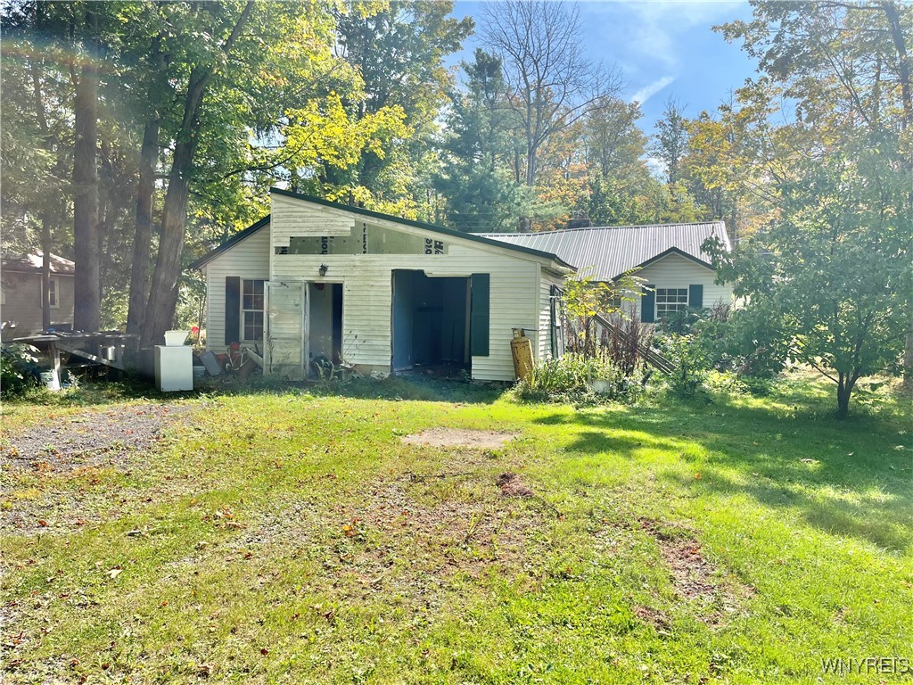 153 Lakeview Drive Java, NY 14009 - Photo 1 of 1 Cottage
