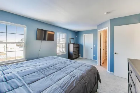 $249,900 | 3120 Hoffman Street, Plano, IL 60545