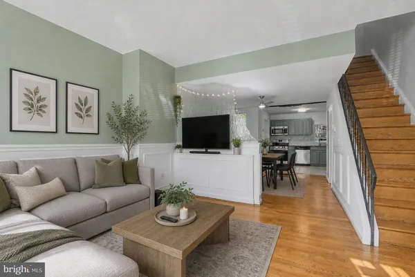$3,600 | 915 North 6th Street, Philadelphia, PA 19123