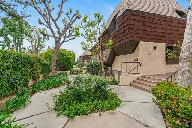 $545,000 | 15050 Sherman Way, Unit 190, Van Nuys, CA 91405