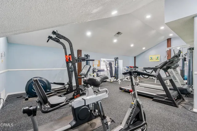 $545,000 | 15050 Sherman Way, Unit 190, Van Nuys, CA 91405