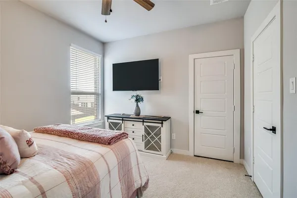 $369,900 | 421 Tuscany Drive, Forney, TX 75126