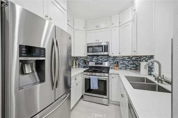 $429,999 | 434 East Spruce Avenue, Unit 100, Inglewood, CA 90301