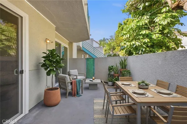 $429,999 | 434 East Spruce Avenue, Unit 100, Inglewood, CA 90301