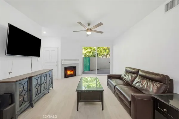 $429,999 | 434 East Spruce Avenue, Unit 100, Inglewood, CA 90301