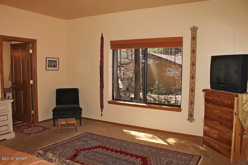 6962 Geronimo Road Pinetop, AZ 85935 - Photo 13 of 37 Gallery Image 13