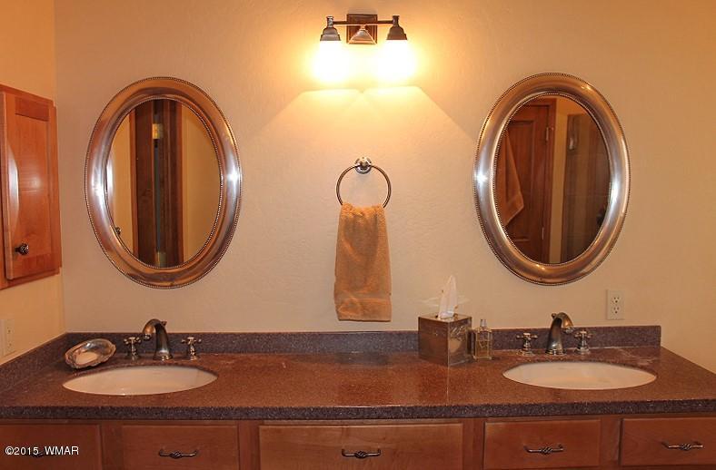 6962 Geronimo Road Pinetop, AZ 85935 - Photo 19 of 37 Gallery Image 19