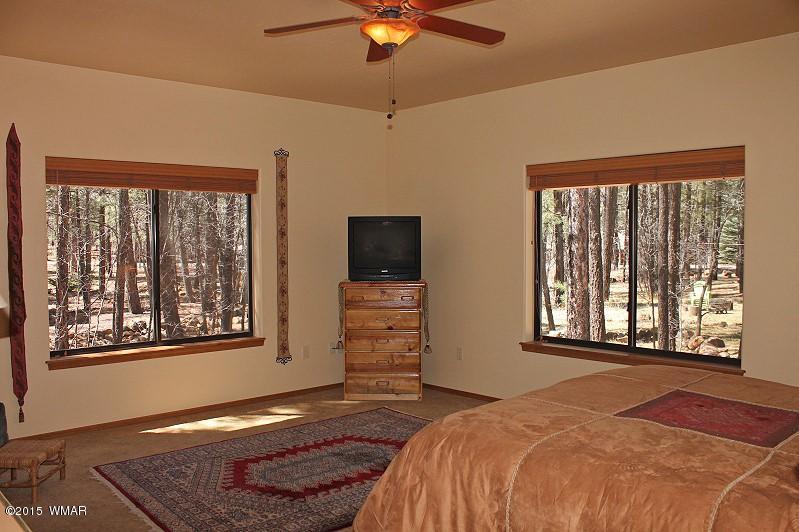 6962 Geronimo Road Pinetop, AZ 85935 - Photo 23 of 37 Gallery Image 23