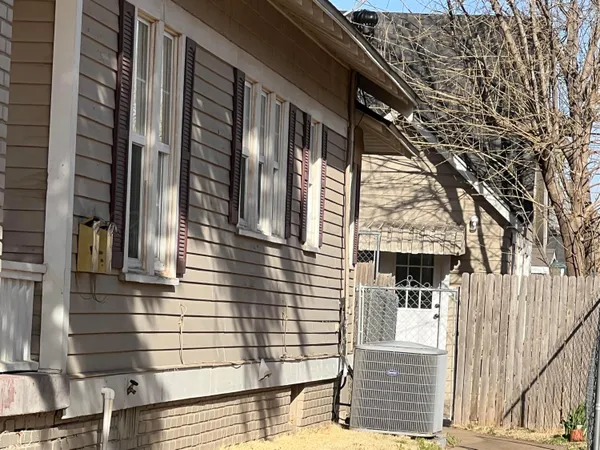 $950 | 2211 South Polk Street, Unit B, Amarillo, TX 79109