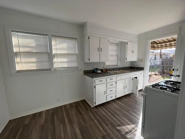 $950 | 2211 South Polk Street, Unit B, Amarillo, TX 79109